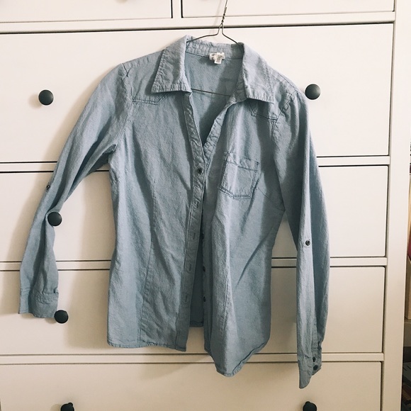 Classic Button Down Jean Denim Collar Pocket Shirt - Picture 2 of 4